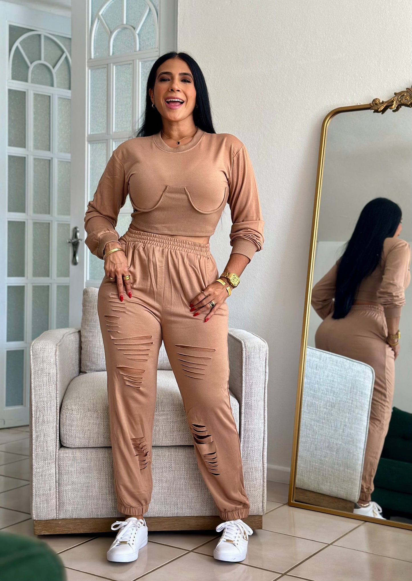 De Jevas Spandex Mocha Set (tiene bolsillos y es biennn expandible)