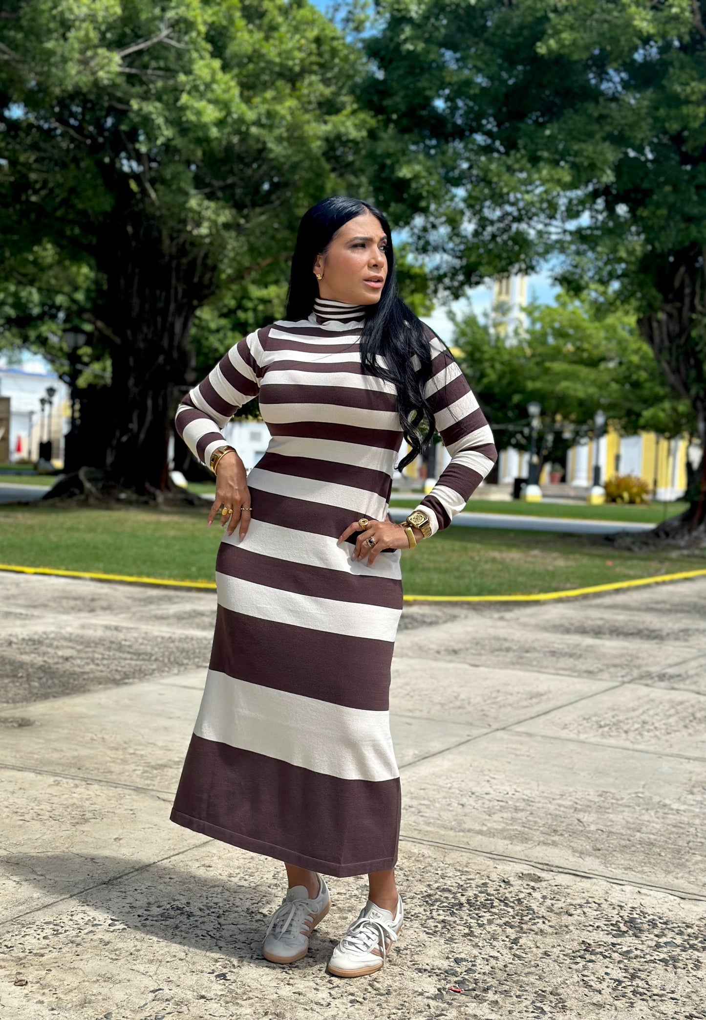 Chic Choco and Cream Stripe Midi Dress (Mega Spandex y Mega liviano)