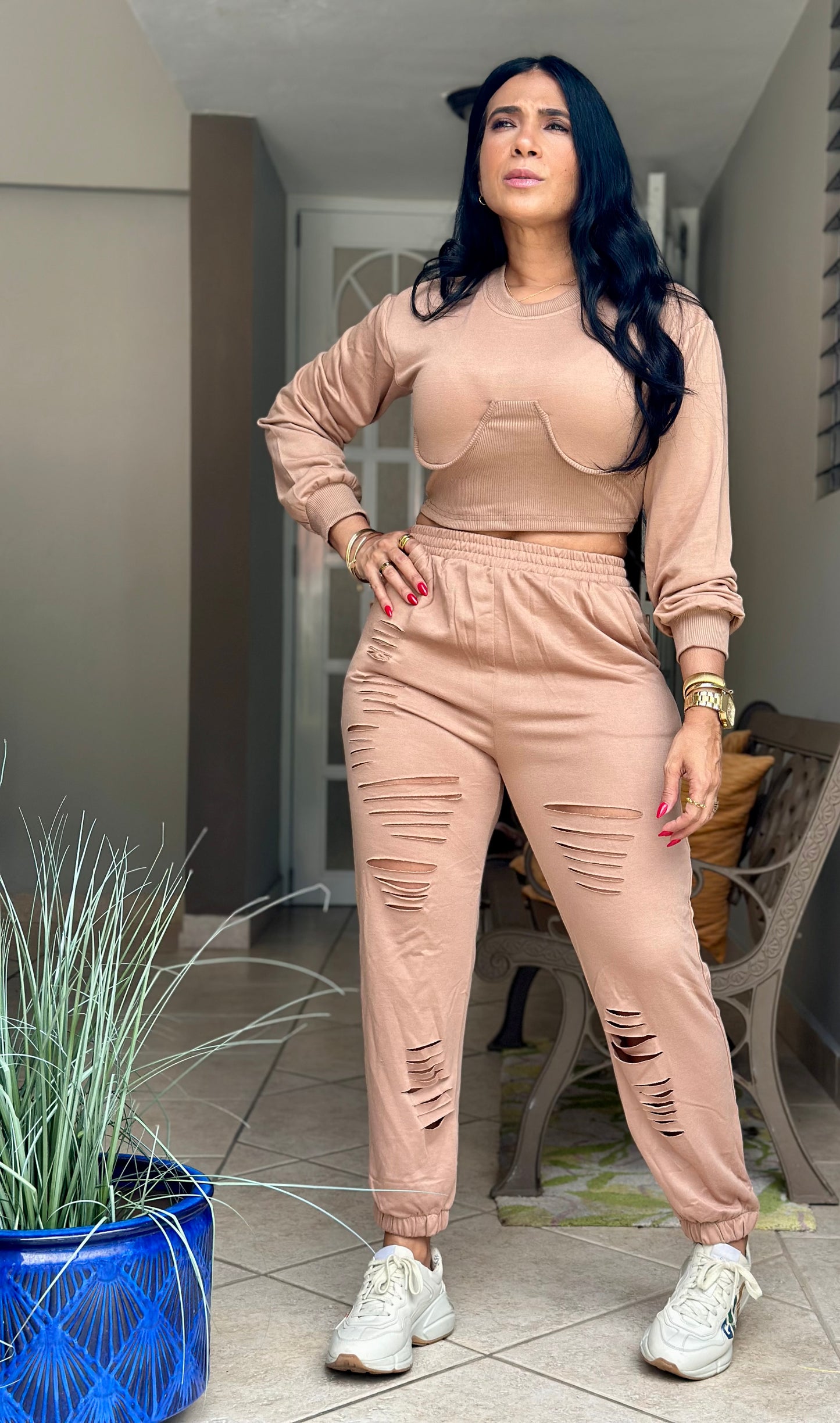 De Jevas Spandex Mocha Set (tiene bolsillos y es biennn expandible)