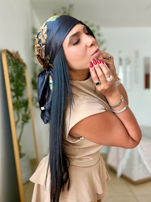 Black Silk Luxe Pañoleta