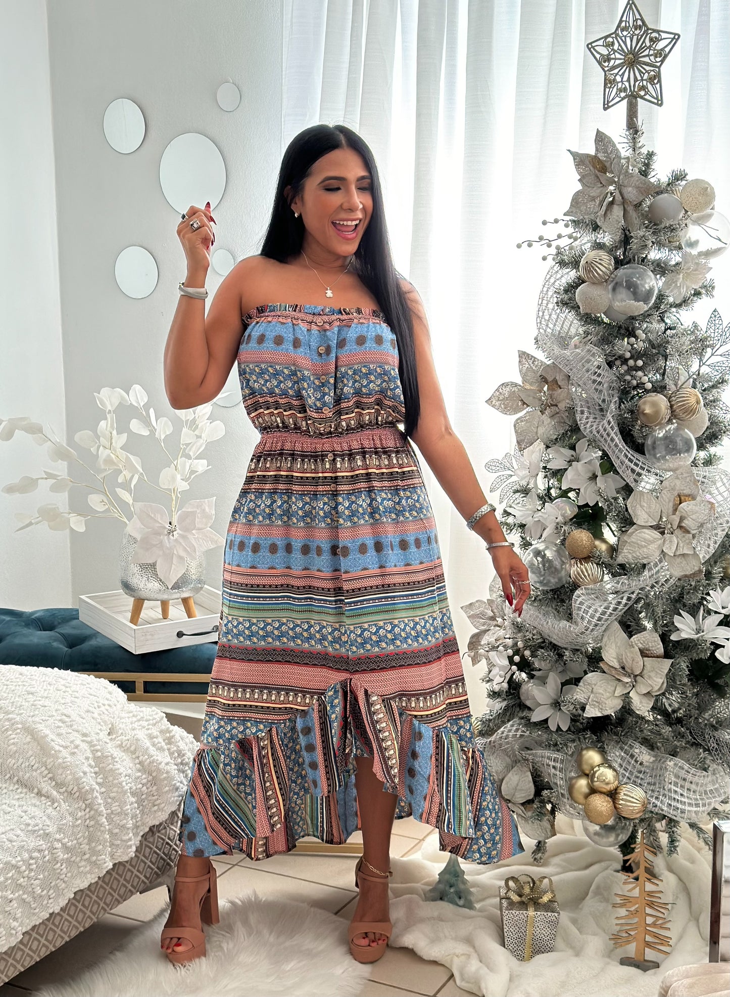 Azteca Expandible Midi Dress (botones al frente no funcionales.  No se abren)