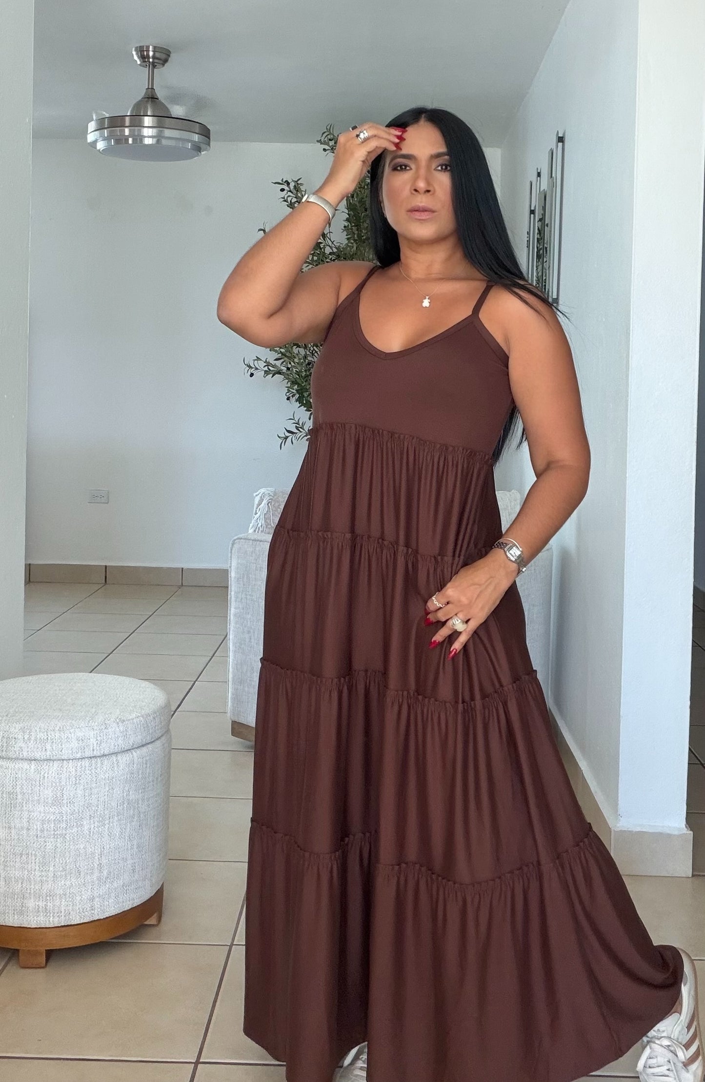 Choco Brown Maxi Dress (ajustable en manguillos y tiene bolsillos) PRE ORDEN)