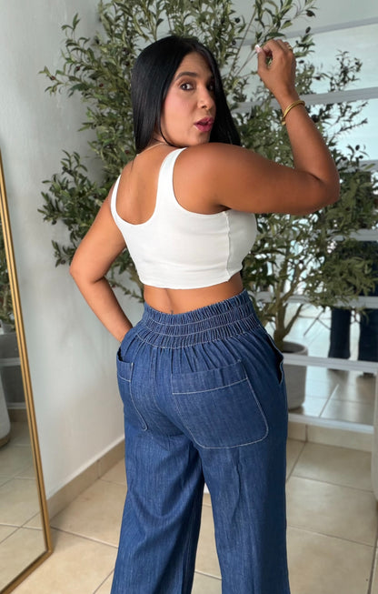 Denim Blue Wide Leg Spandex Jeans (tiene bolsillos, bien expandible y dr talle alto) puesto small