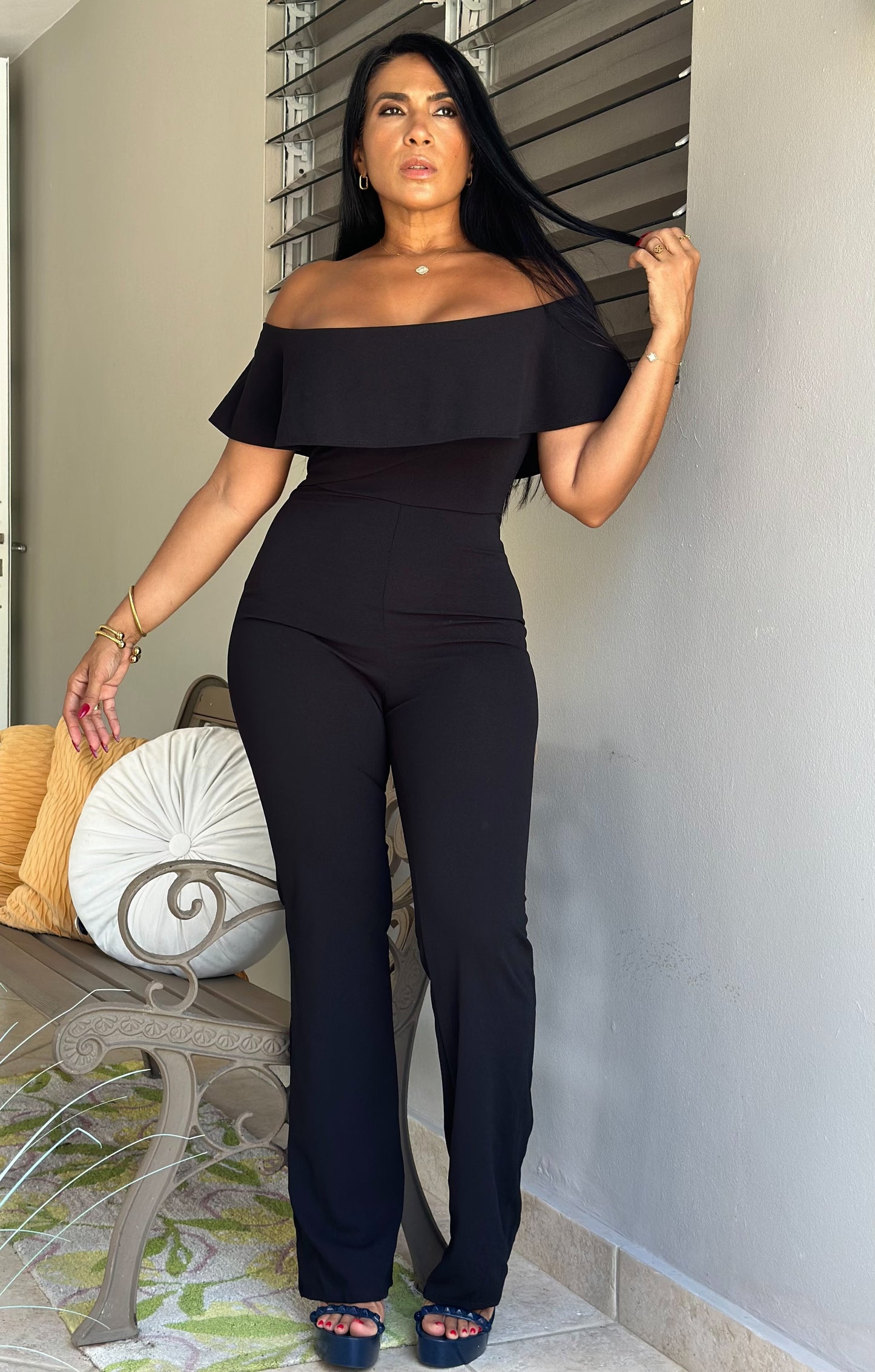 Reina Elegante Off Shoulder JUMPSUIT (no zipper ni botones, expandible)