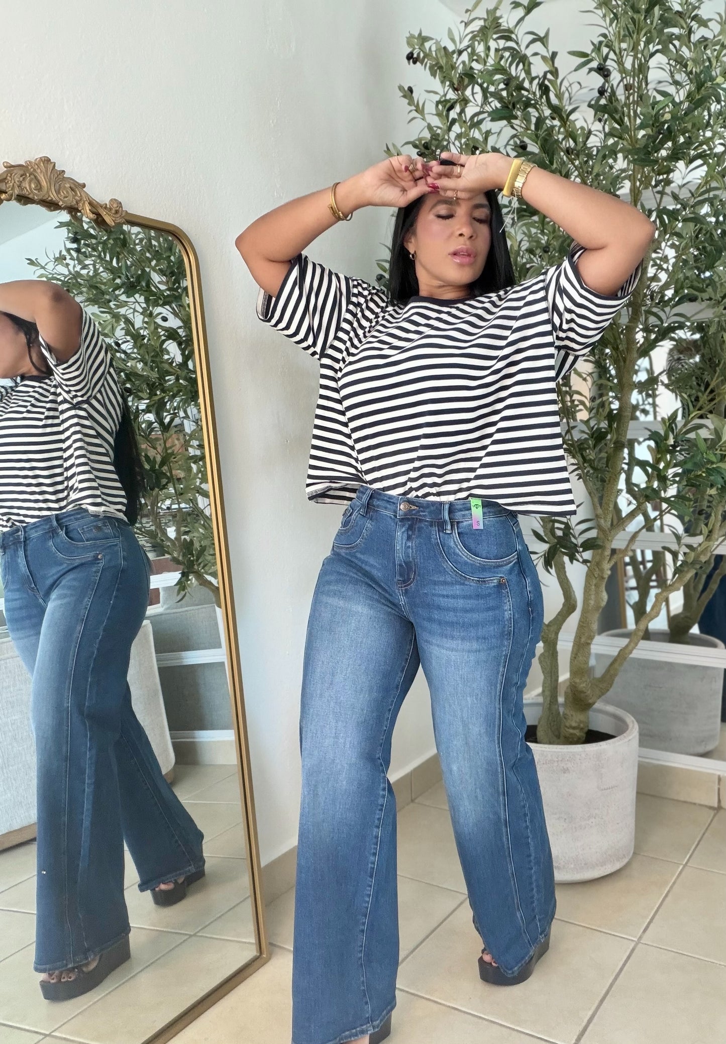 Spandex Wide Leg Vibrant Jeans (nueva colecciòn bien spandex) Blue Jeans (SOLD OUT GRACIAS)