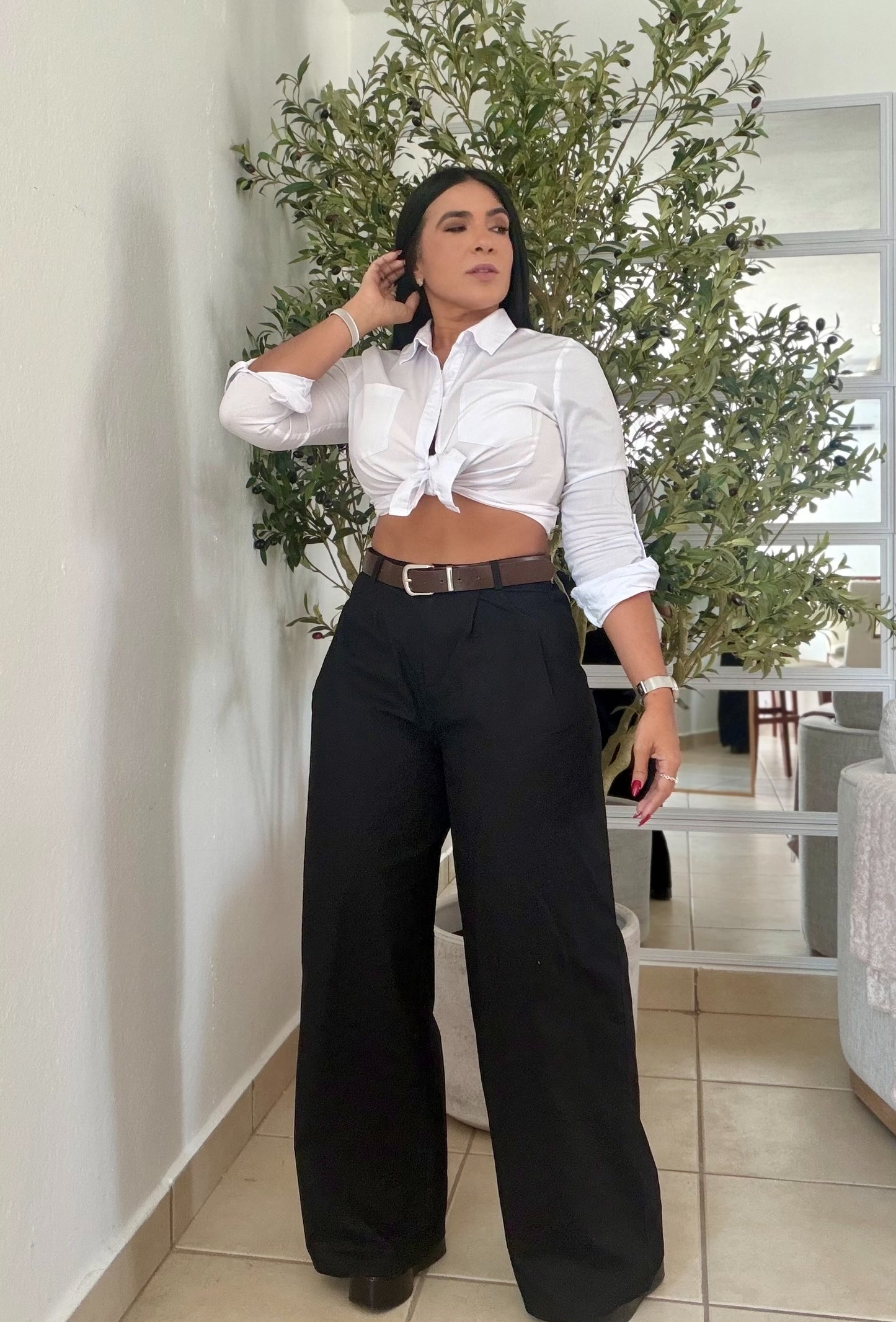 Y definitvamente es mío!! Omg! Black Blacky Luxe Linen Spandex Pants (incluye correa y es bien expandible!)Baggy Wide Leg(SOLD OUT)