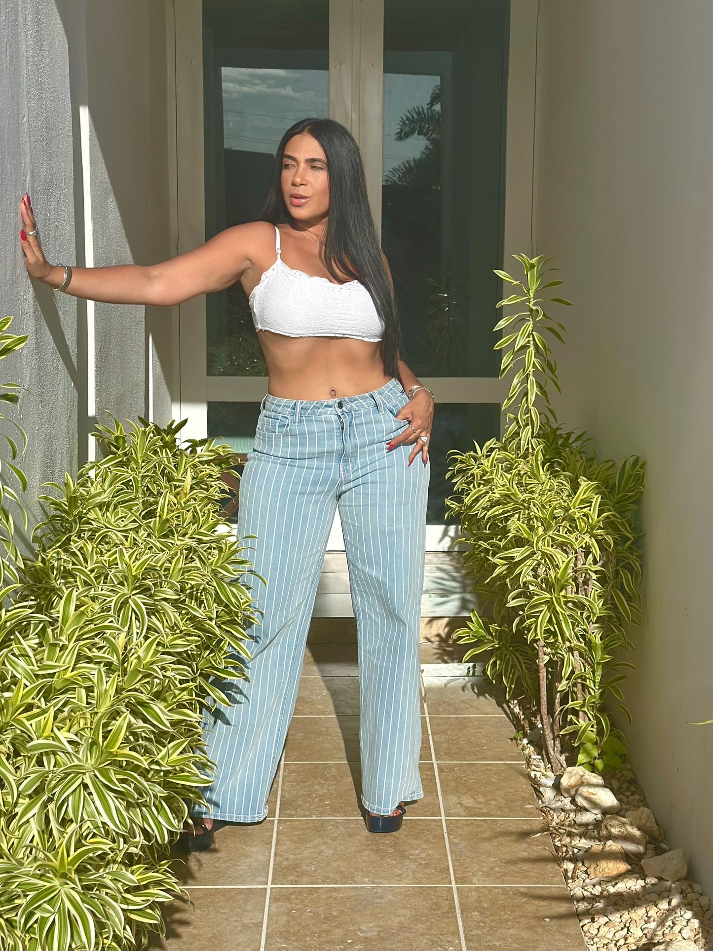 Cello Luxe So Spandex Wide Leg Jeans Light Blue (corre grande) es muy bello