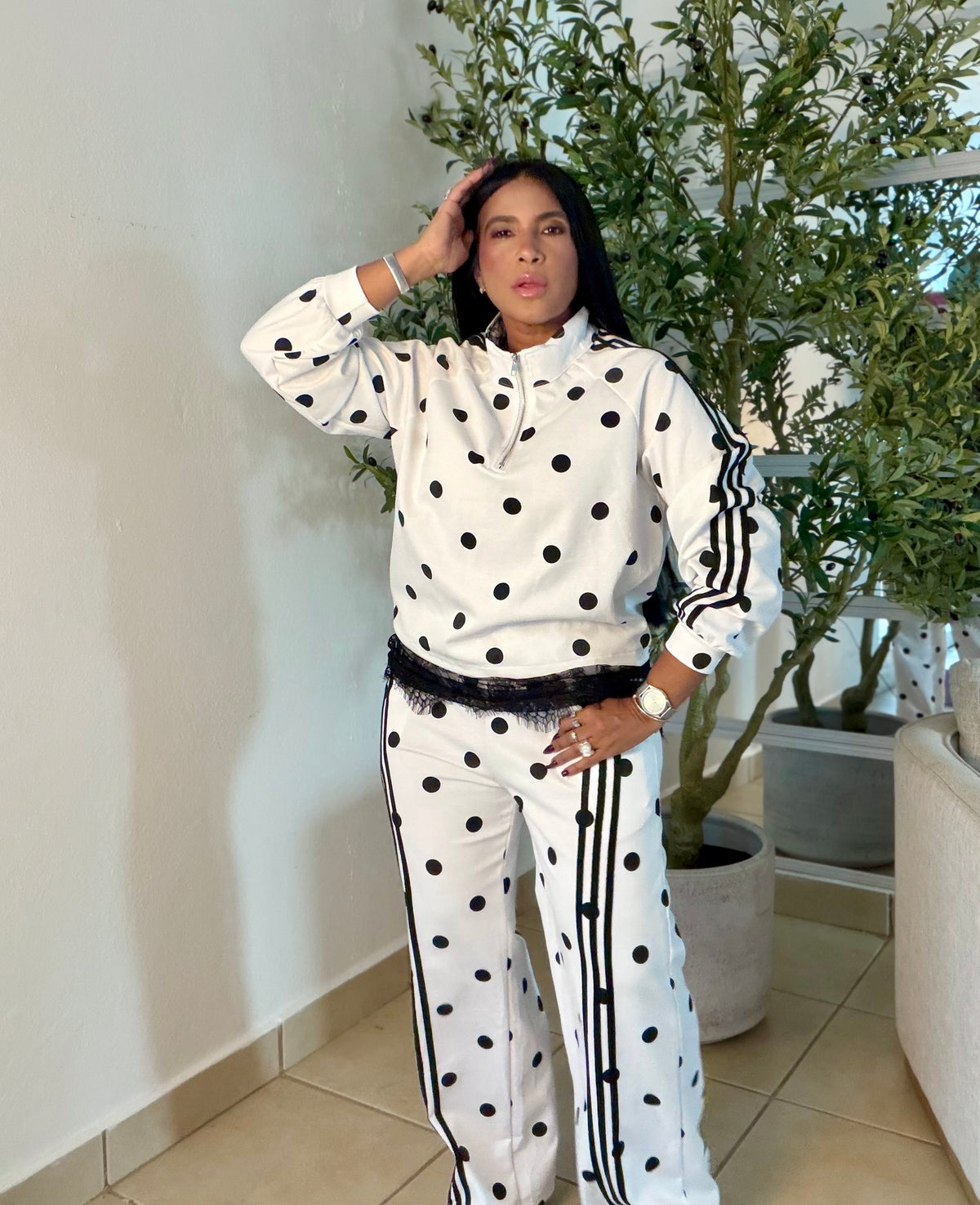 Polka Dots Luxe  Premium Spandex Travel set mega belloo y mega cómodo (2 piezas) Tracel Set tambièn Black and white