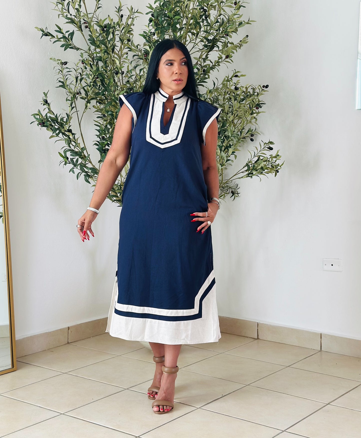 De lujo Ana y Blue Linen Spandex Midi Dress con bolsillos