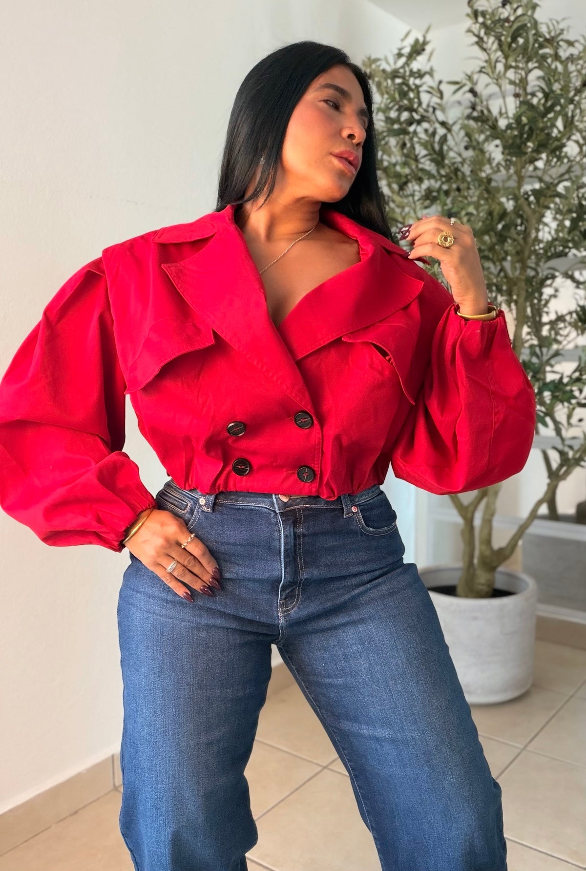 De Lujo Rojo Red  Spandex Blazer/Top (jacket) con bolsillos y botones.  Oversized