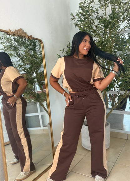 Ava Choco Brown and Beige Spandex Wide Leg Set de Pantalòn y Camisa Con Bolsillos
