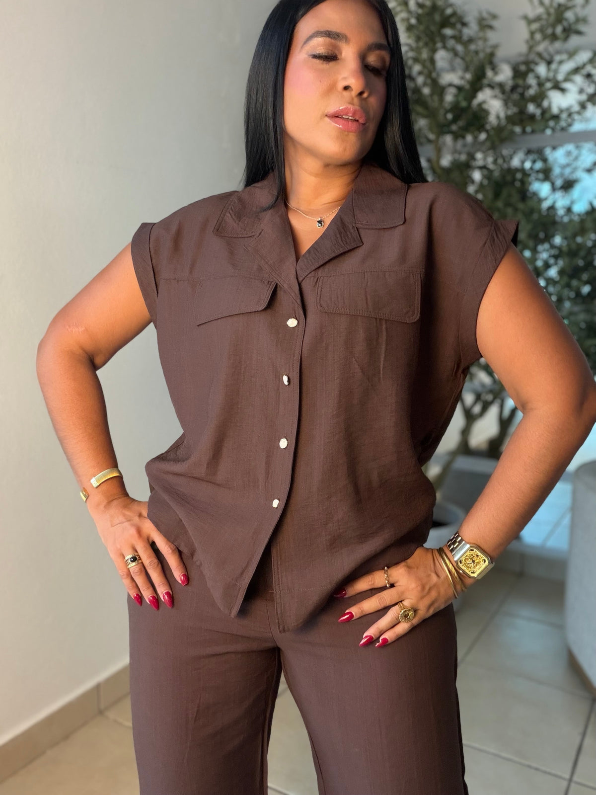Ellas Choco Brown Luxe Set de Pantalòn, Blusa y correa.  Expandible y suelto total