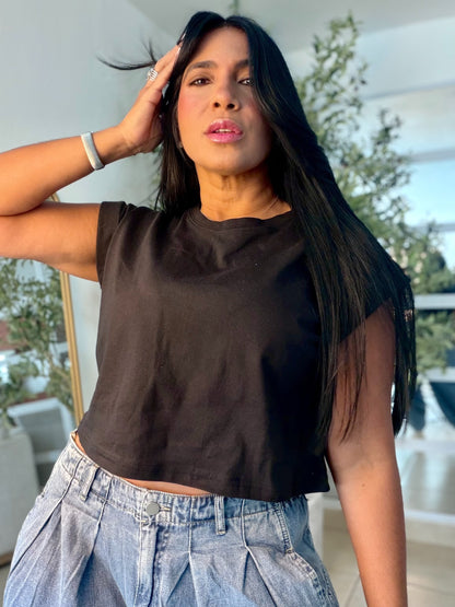 Blacky Black (color negro) Oversized Top Basic