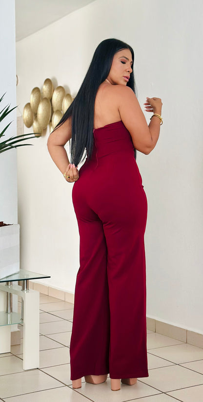 Kata Burgundy  Bien Expandible y Cómodo JUMPSUIT de Lujo con botones dorados (Puesto small)