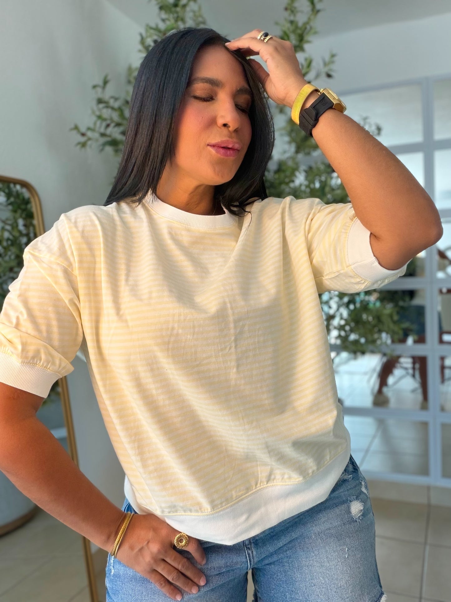 Top Oversized de lìneas Butter Yelloy and White