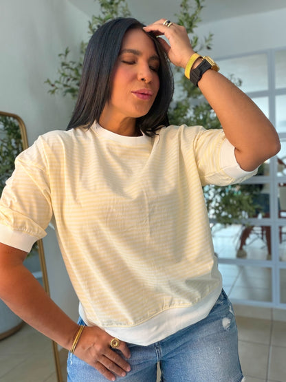 Top Oversized de lìneas Butter Yelloy and White