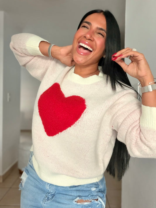 Amor de corazón Spandex Sweater To Liviano off white con corazón color rojo