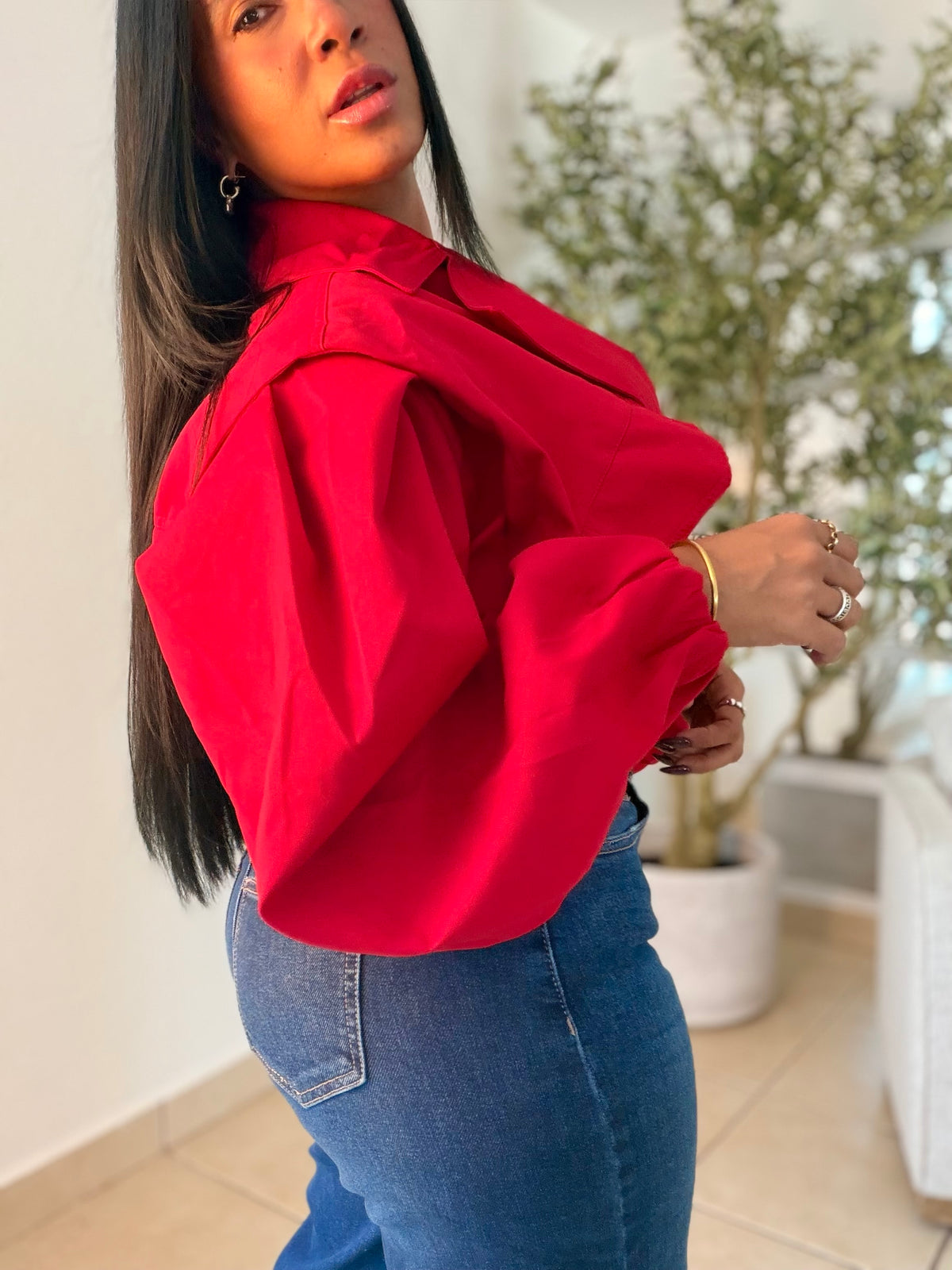 De Lujo Rojo Red  Spandex Blazer/Top (jacket) con bolsillos y botones.  Oversized