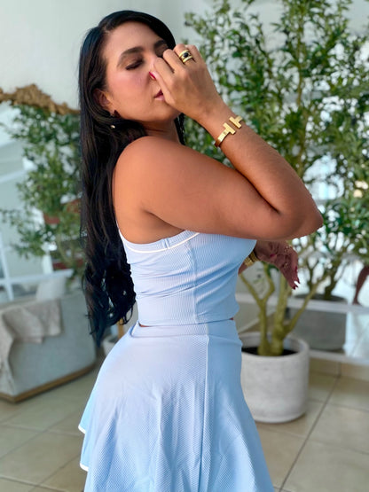 Nüra Set Falda Pantalòn debajo integrado y top Azul Celeste. Expandible total(SOLD OUT GRACIAS)