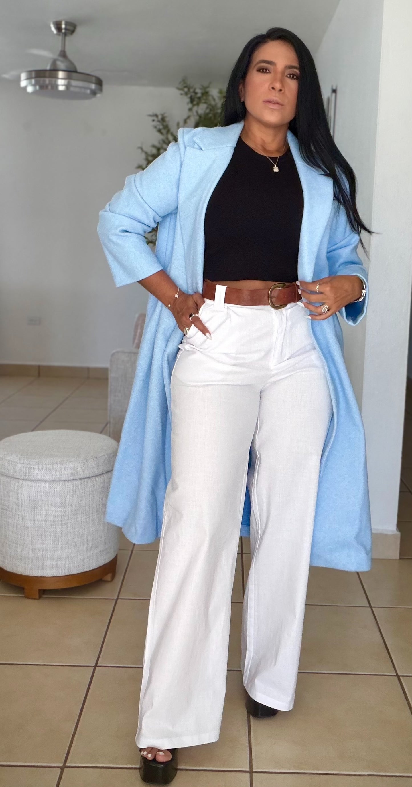 Y definitvamente es mío!! Omg! White Luxe Linen Spandex Pants (incluye correa y es bien expandible!)Wide Leg