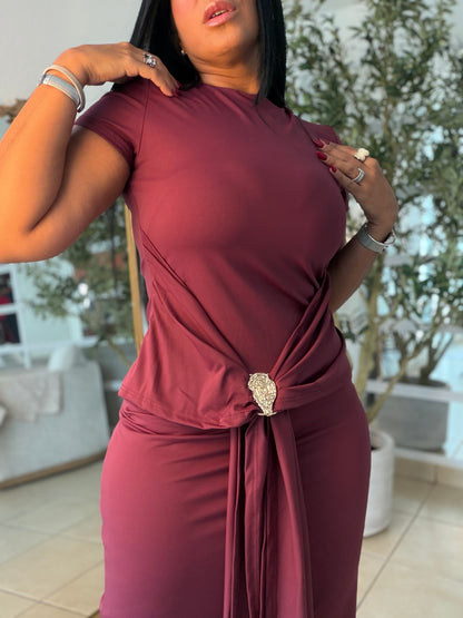 “Patria” Wine Burgundy Doble Forro Spandex Total Midi Dress y Calidad extra Premium (lo ajustas a gusto)