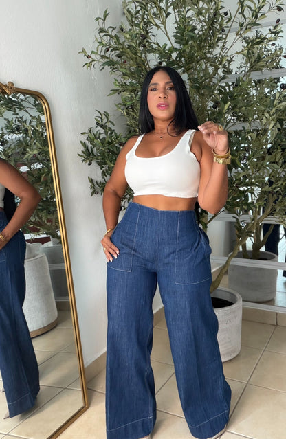 Denim Blue Wide Leg Spandex Jeans (tiene bolsillos, bien expandible y dr talle alto) puesto small