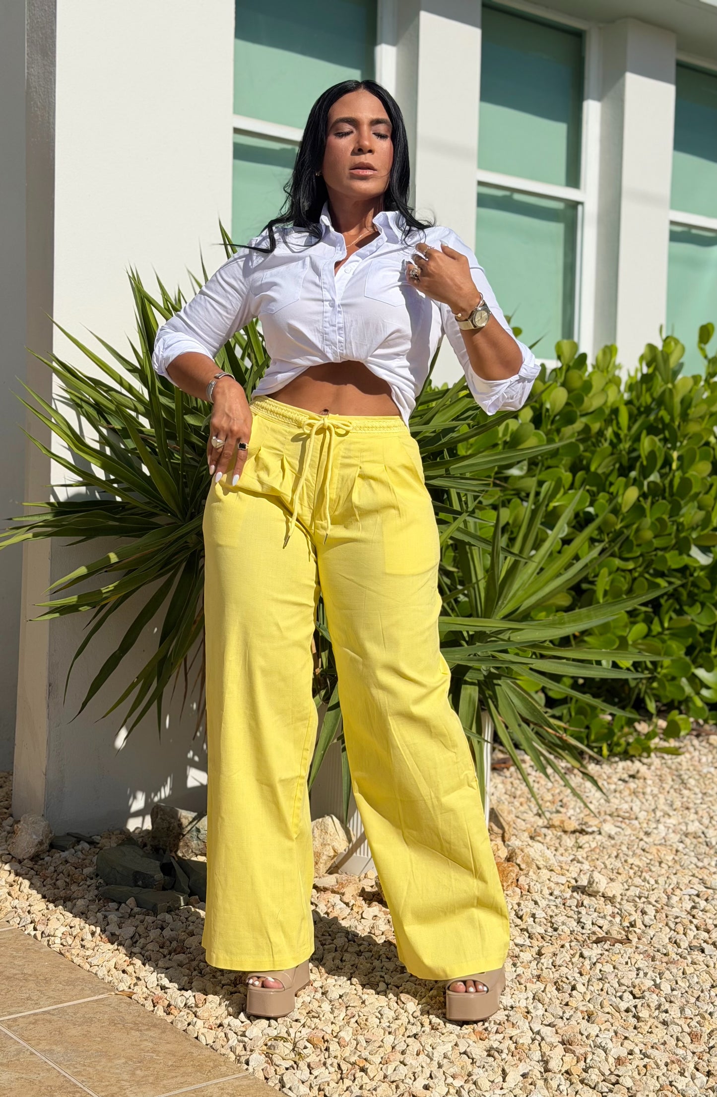 Y definitvamente es mío!! Omg! Yellow Luxe Linen Spandex Pants (elàstico en cintura) Baggy Wide Leg (único color)