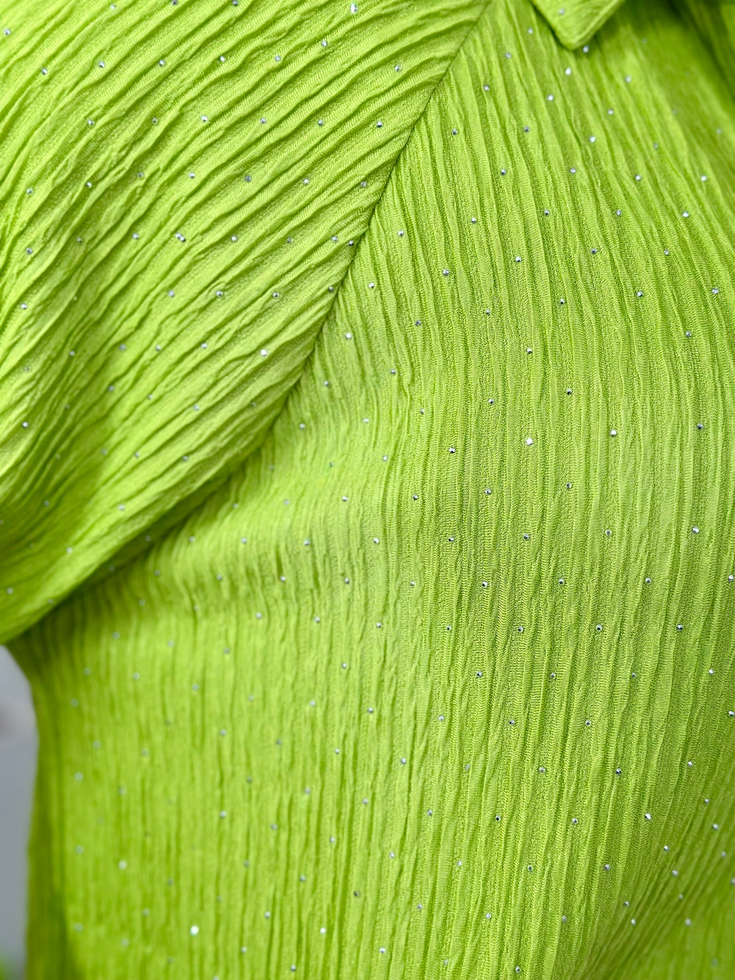 Luvè Lime Oversized Spandex Wide Leg Pants Set (tiene brillitos que no se salen)