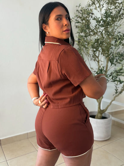 Canarias Brown Spandex Top amd Pants Set (tiene bolsillos y puesto medium) SOLD OUT GRACIAS