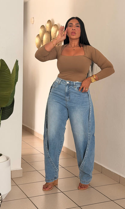 Premium Collection Baggy Spandex Blue Jeans (Usè medium ese estilo y me queda grande en cintura) SOLD OUT GRACIAS
