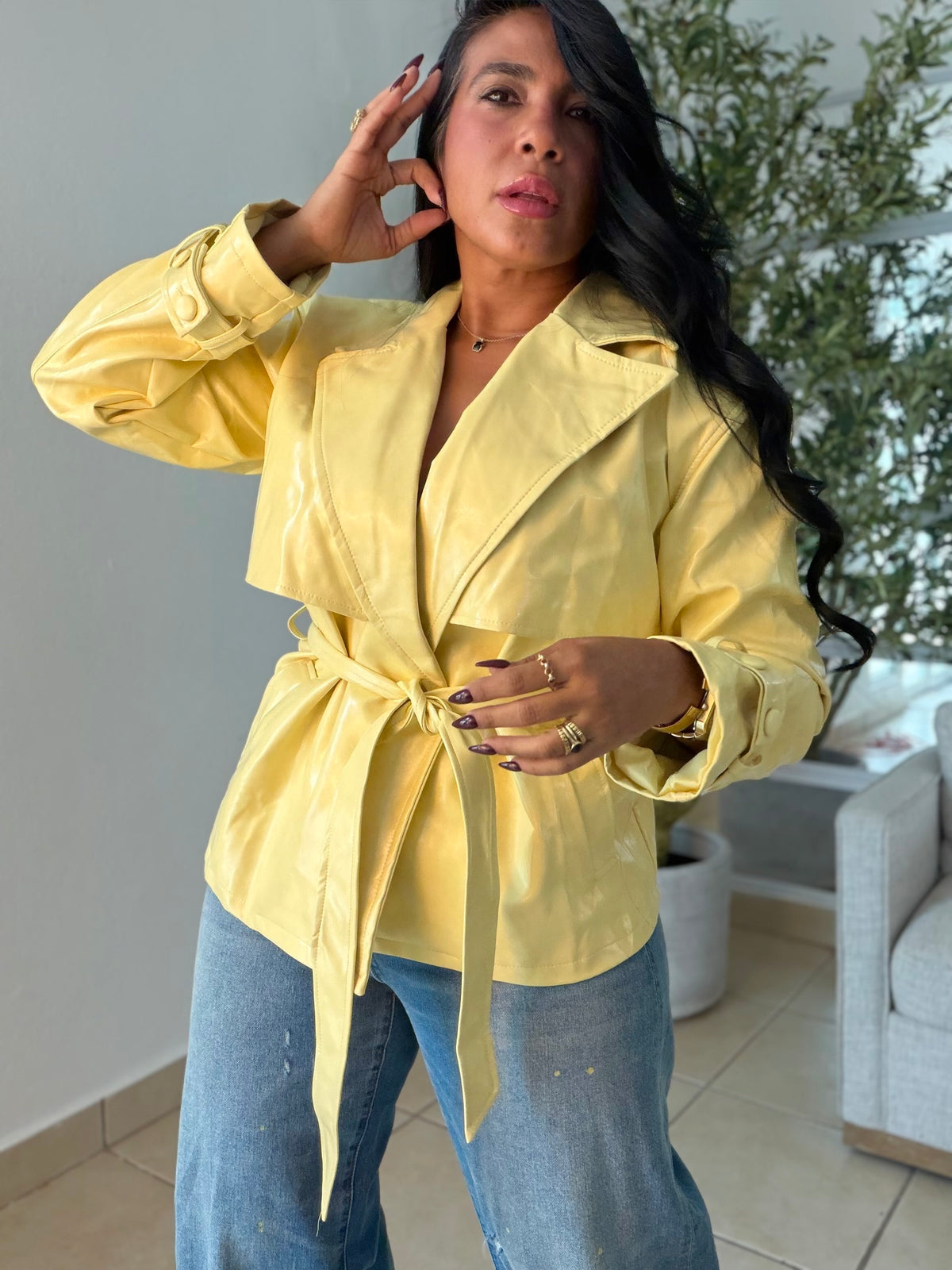 Butter Yellow Luxe Faux Leather Oversized Blazer/Jacket (suave y liso por dentro)