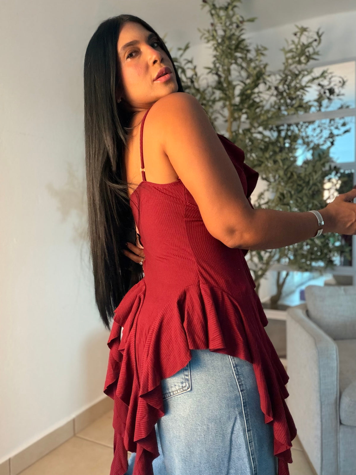 Red Wine Spandex y Ajustable Ruffle Top (COLOR RED WINE) SOLD OUT GRACIAS