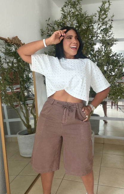 Baggy Bermuda denim Browm Choco  (NO CLAREA NUNCA JAMÁS) SPANDEX TOTAL.  NO ES PARA QUEDAR PEGADO (SOLD OUT)