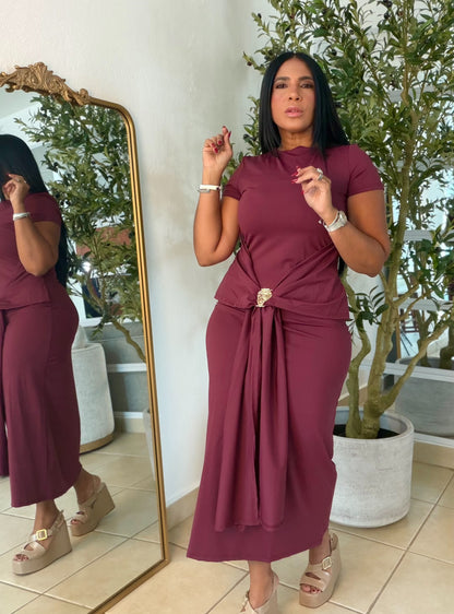 “Patria” Wine Burgundy Doble Forro Spandex Total Midi Dress y Calidad extra Premium (lo ajustas a gusto)