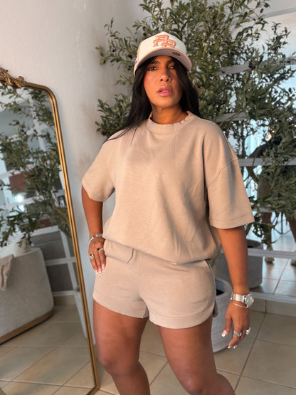 Mocha Crema Beige De lujo Oversized Top and Shorts Spandex Sporty Set (SOLD OUT GRACIAS)