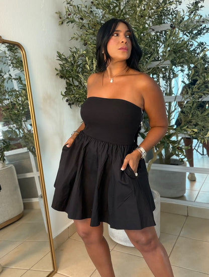 Veraneo Blacky Black (color negro) tubo dress con bolsillos (dress with pockets)
