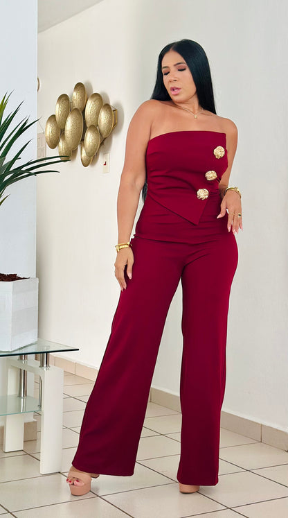 Kata Burgundy  Bien Expandible y Cómodo JUMPSUIT de Lujo con botones dorados (Puesto small)