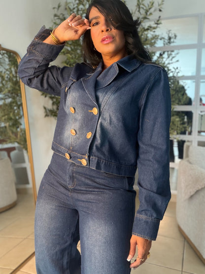 Set Denim Blue  De Top Jacket y Mahòn. Todo es bien expandible. Incluye correa (small me queda grande) son tres piezas (SOLD OUT GRACIAS)