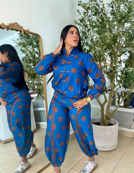 Royal Blue And Choco Brown Pola Dos Barrel Spandex Set (2 piezas) tiene bolsillos (SOLD OUT GRACIAS)