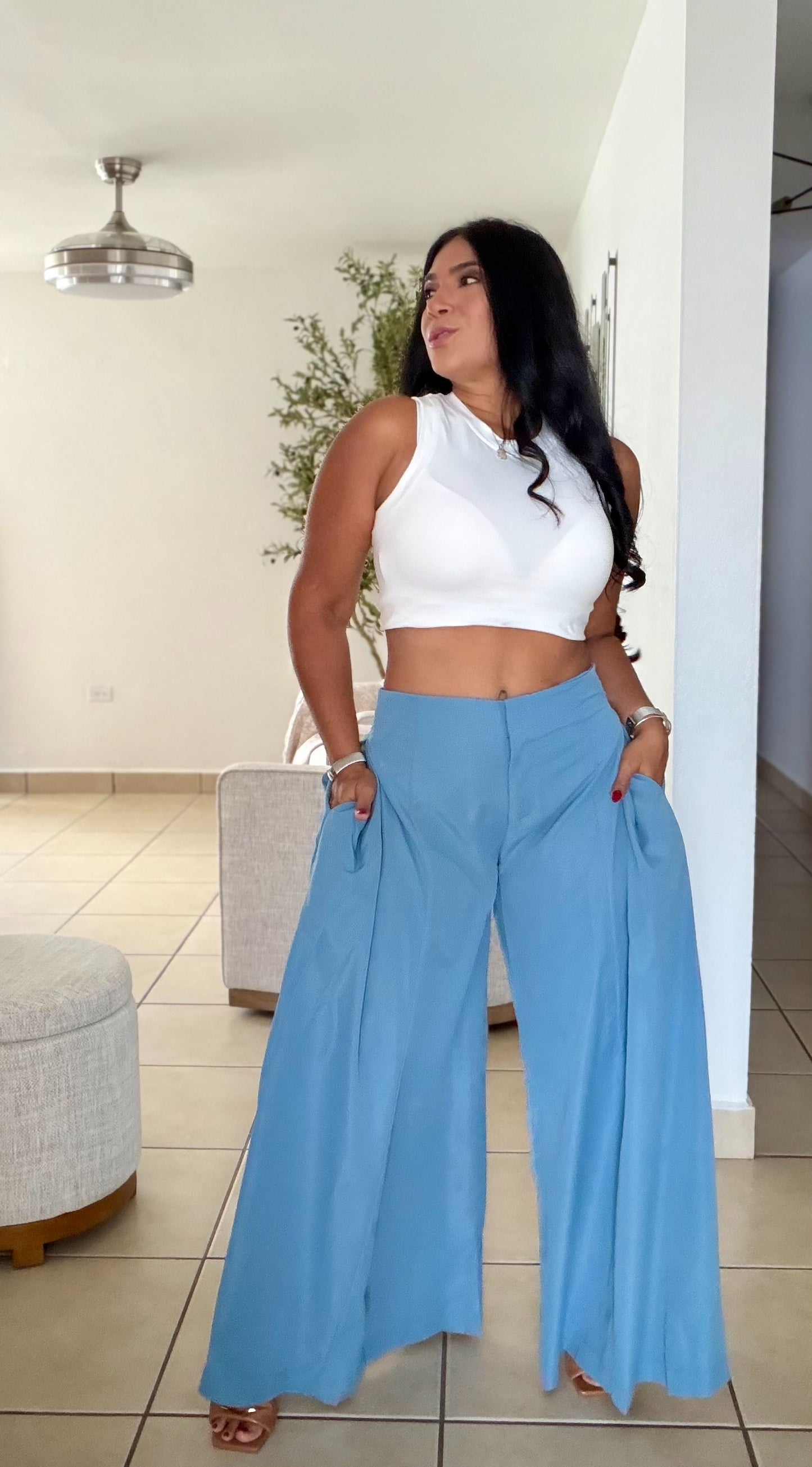 Airport Glam Blue Wide Leg Oversized Pants (tiene bolsillos) único color (PRE ORDEN)