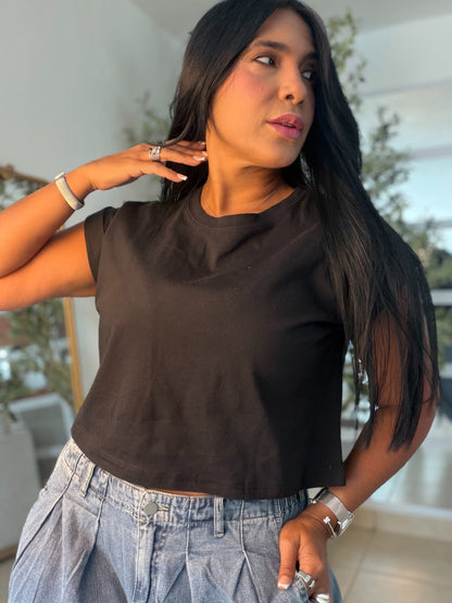 Blacky Black (color negro) Oversized Top Basic