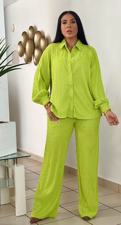 Luvè Lime Oversized Spandex Wide Leg Pants Set (tiene brillitos que no se salen)