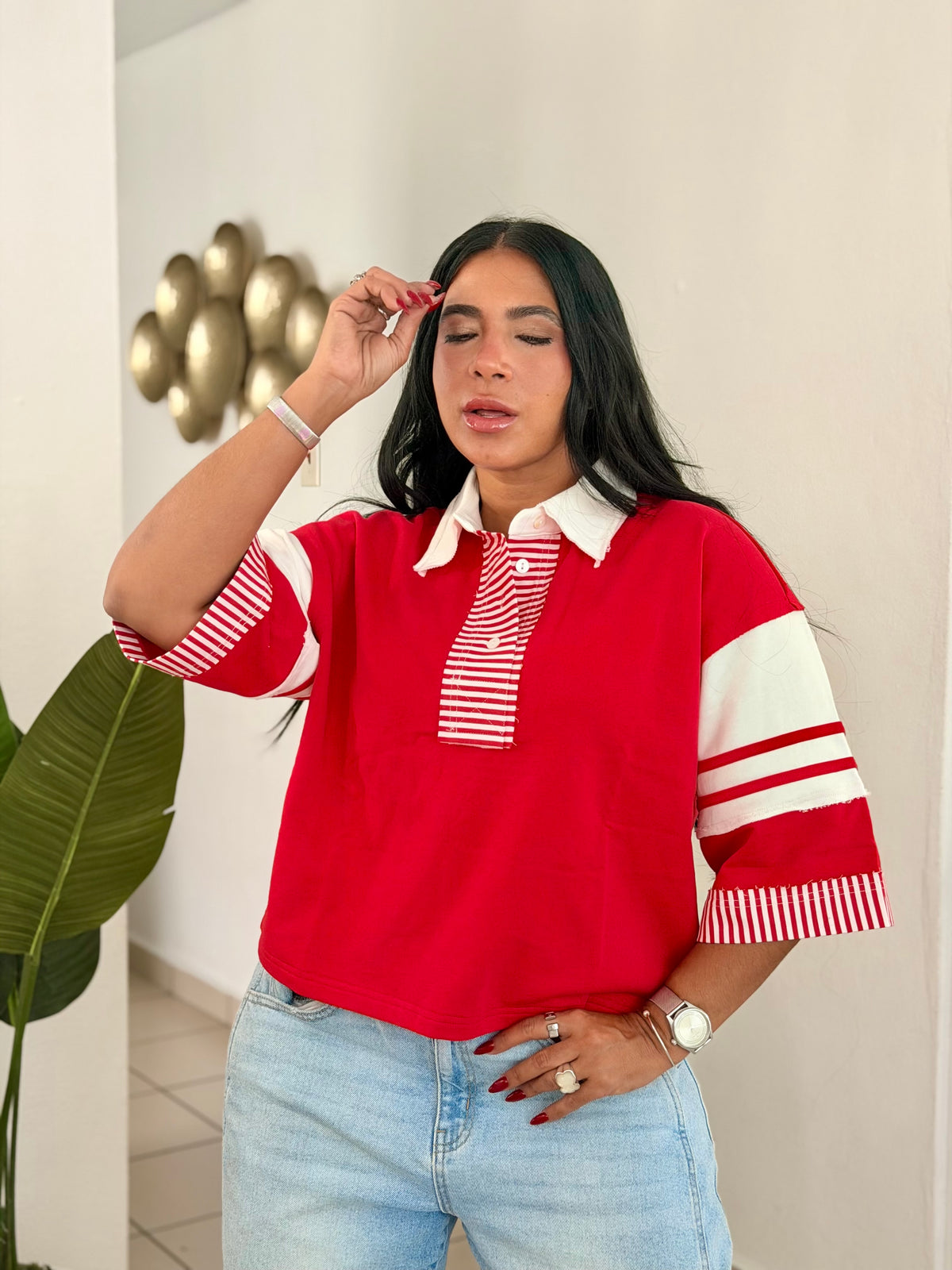 Colecciòn Exclusiva Ediciòn Limitada Extra Mega Premium Red Oversized Top con lìneas (SOLD OUT GRACIAS