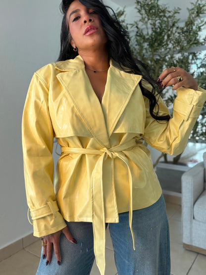 Butter Yellow Luxe Faux Leather Oversized Blazer/Jacket (suave y liso por dentro)