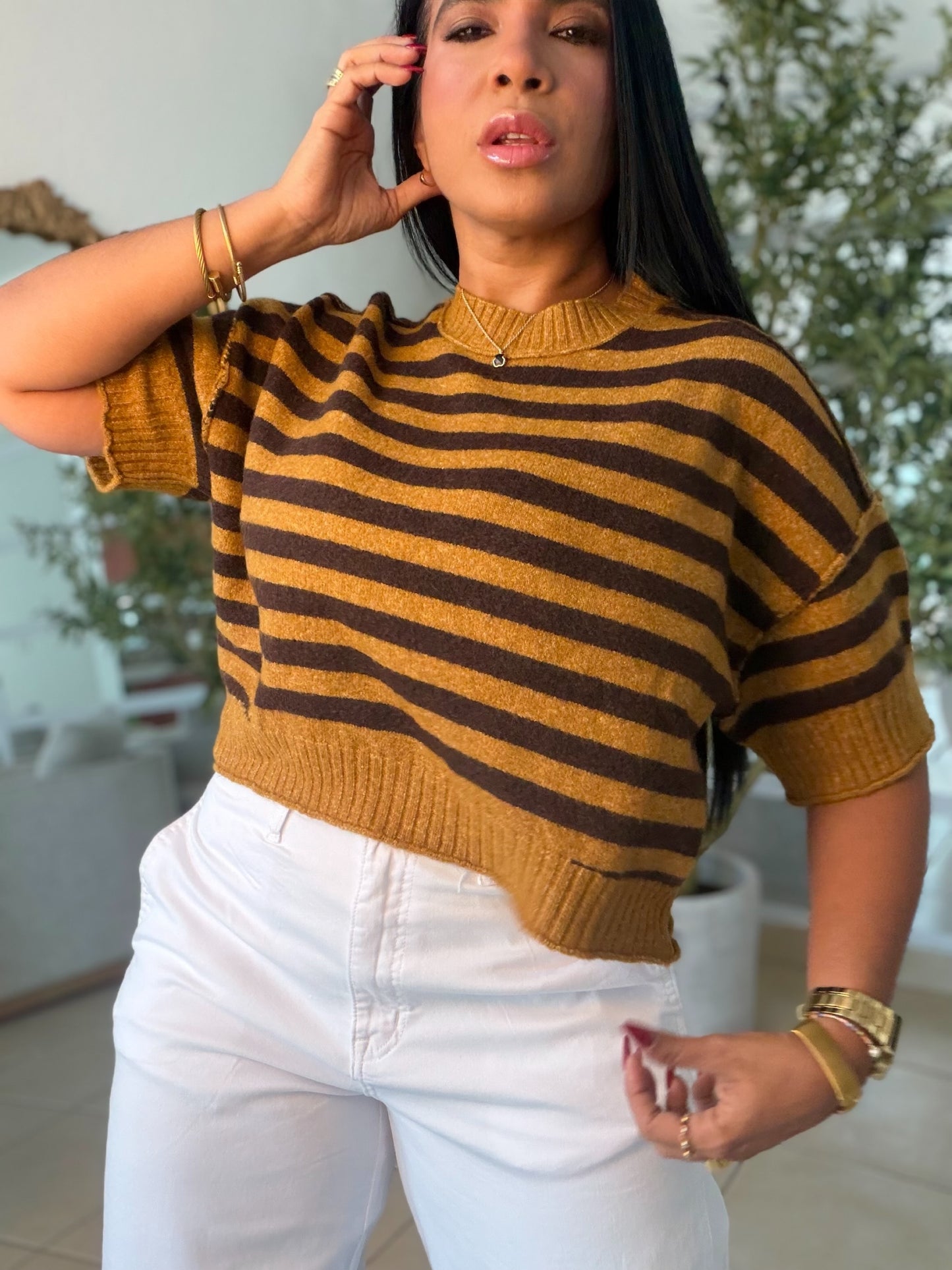 “Eva” Choco Brown and Mustard Oversized Top (top de lìneas)