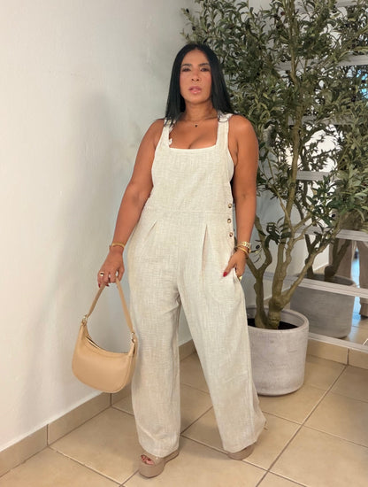 Overall color ctema avena en Hilo mega calidad premium. Ajustable en manguillos a gusto SOLD OUT GRACIAS