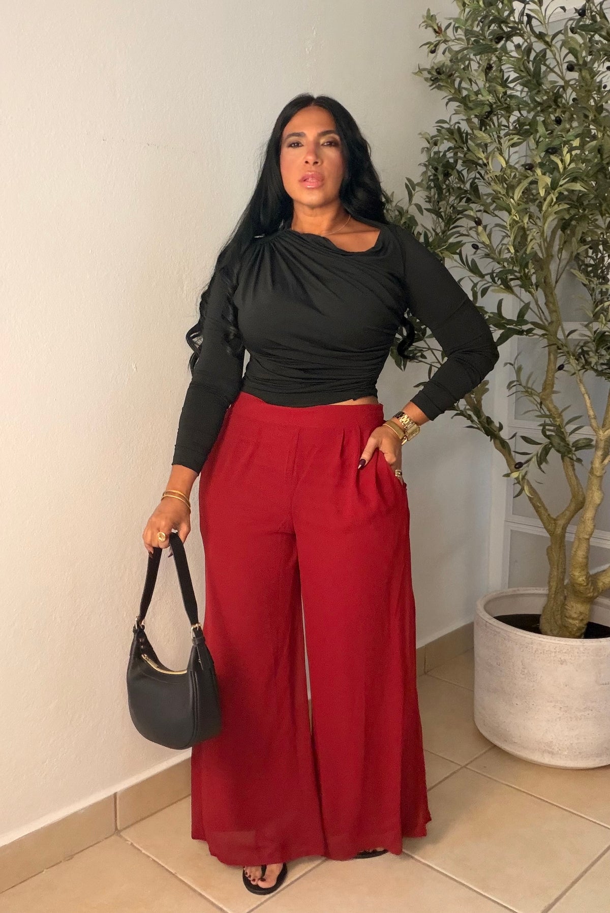 Luxe Red Wine Palazzo Spandex Pants (ben spandex es para quedar suelto porque es palazzo) con bolsillos