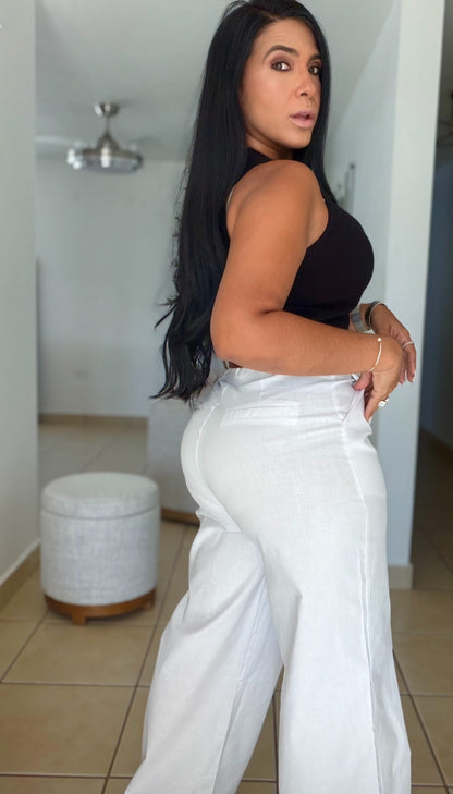 Y definitvamente es mío!! Omg! White Luxe Linen Spandex Pants (incluye correa y es bien expandible!)Wide Leg