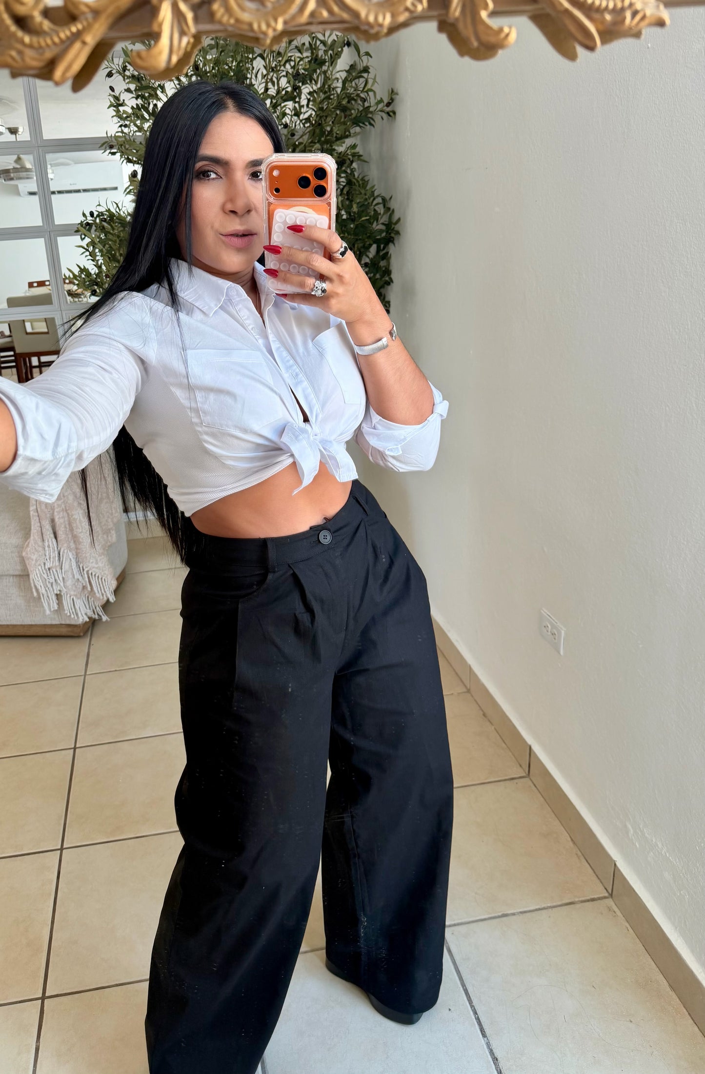 Y definitvamente es mío!! Omg! Black Blacky Luxe Linen Spandex Pants (incluye correa y es bien expandible!)Baggy Wide Leg(SOLD OUT)