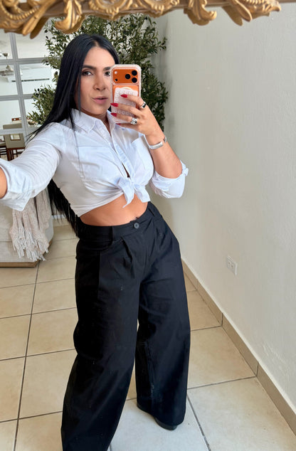 Y definitvamente es mío!! Omg! Black Blacky Luxe Linen Spandex Pants (incluye correa y es bien expandible!)Baggy Wide Leg(SOLD OUT)